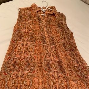 Great colors on this top